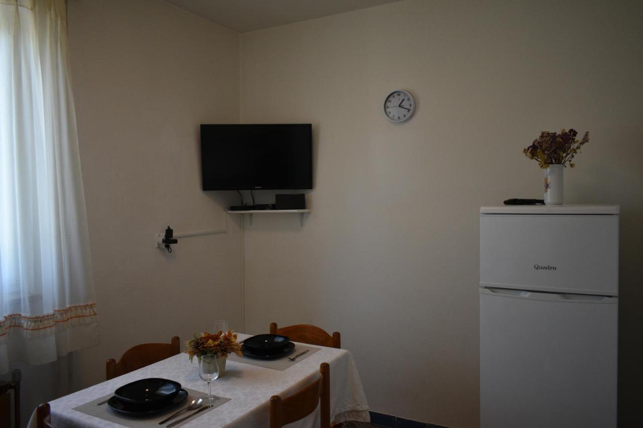 Apartmani Grejs Labin  Exteriör bild